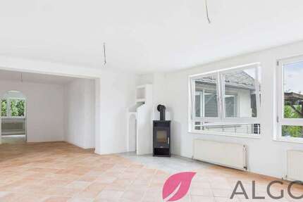 Mehrparteienhaus mit 4 Wohneinheiten ca. 356 m² WF Renditepotenzial nach Sanierung , 11 zimmer