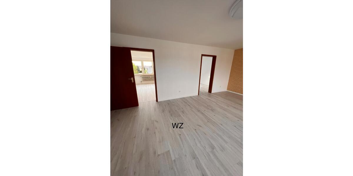 Dachgeschoßwohnung Koblenz Bubenheim - 3 Zimmer, 67 m&sup2;, 600&euro; | Angebot:25343634