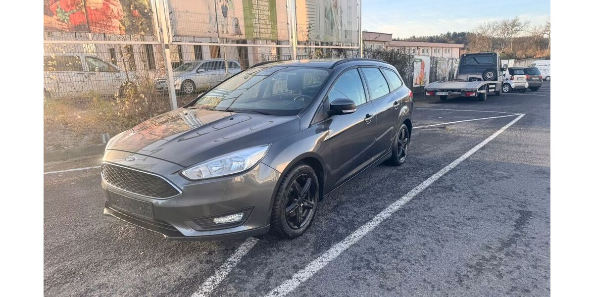 Ford Focus 170.000 km 3.999 € Diez 65582