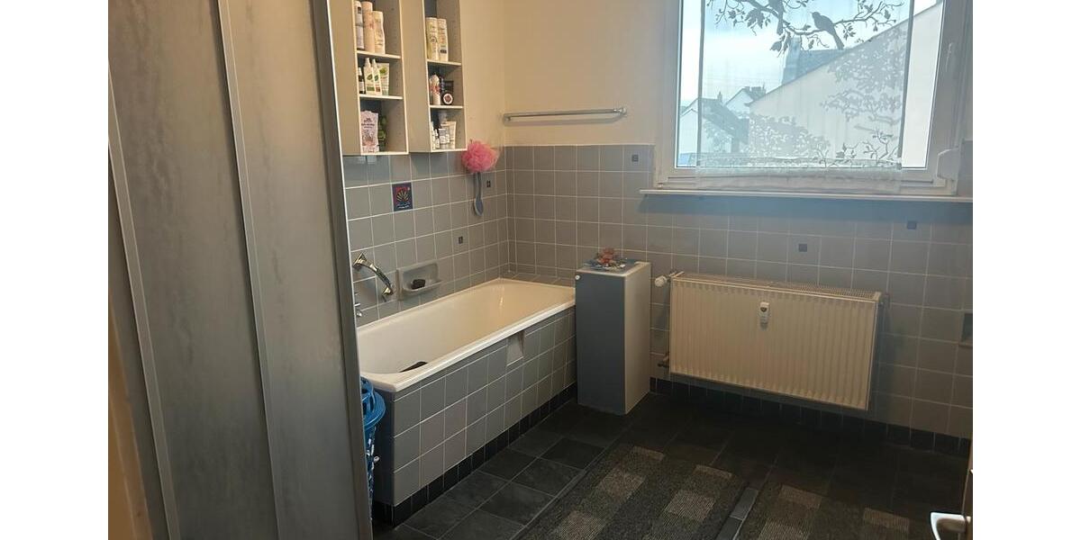 Haus Zweifamilienhaus mit Garten 9 zimmer