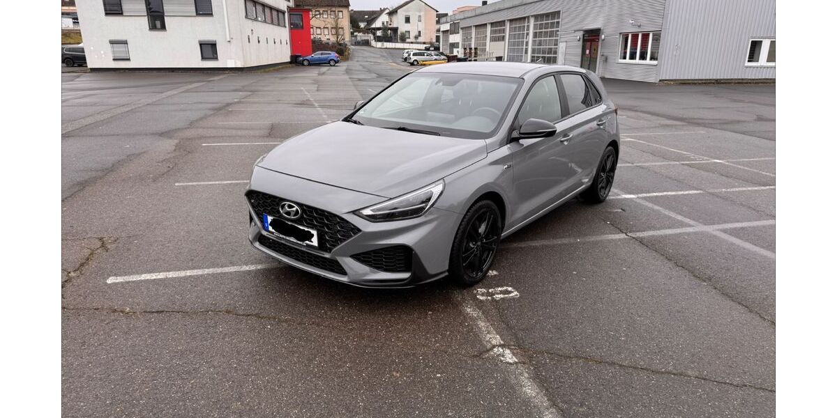 Hyundai i30 31.200 km 18.600 &euro; Andernach 56626