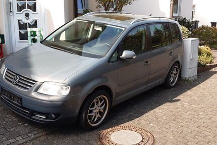VW Touran 180.000 km 3.000 &euro; sankt sebastian 56220