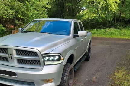 Dodge RAM 207.000 km 18.000 &euro; Montabaur 56410