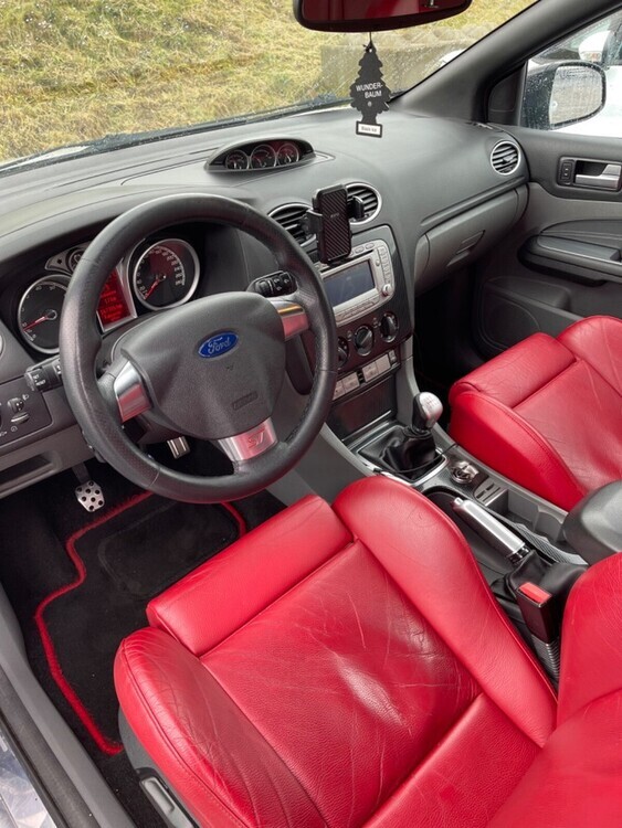 Ford Focus 147.800 km 11.500 € Mayen 56727