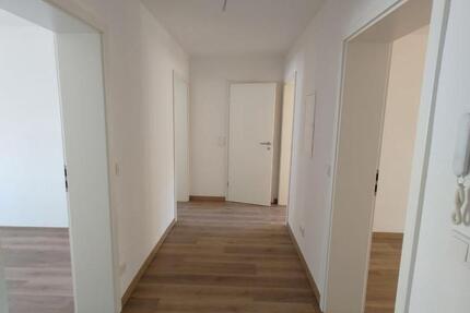 Wohnung Koblenz Bubenheim - 4 Zimmer, 80 m&sup2;, 960&euro; | Angebot:26147978