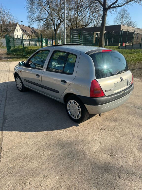 Clio
