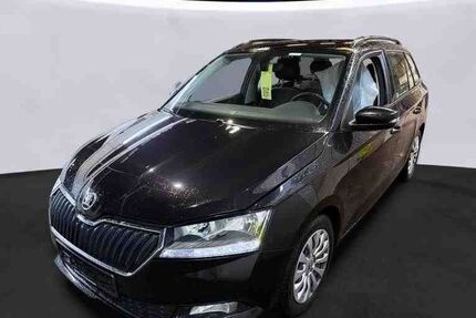 Skoda Fabia 54.968 km 15.890 &euro; Diez 65582