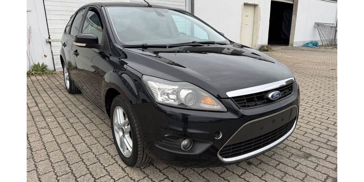 Ford Focus 200.000 km 800 &euro; Brey 56321