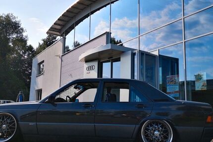 Mercedes-Benz 190 376.123 km 7.777 € Oberlahr 57641