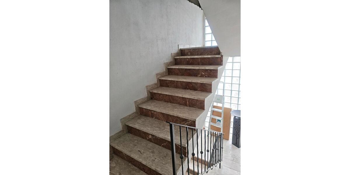 Mehrfamilienhaus, Wohnhaus Ettringen - 6.5 Zimmer, 147 m&sup2;, 256.000&euro; | Angebot:26419154