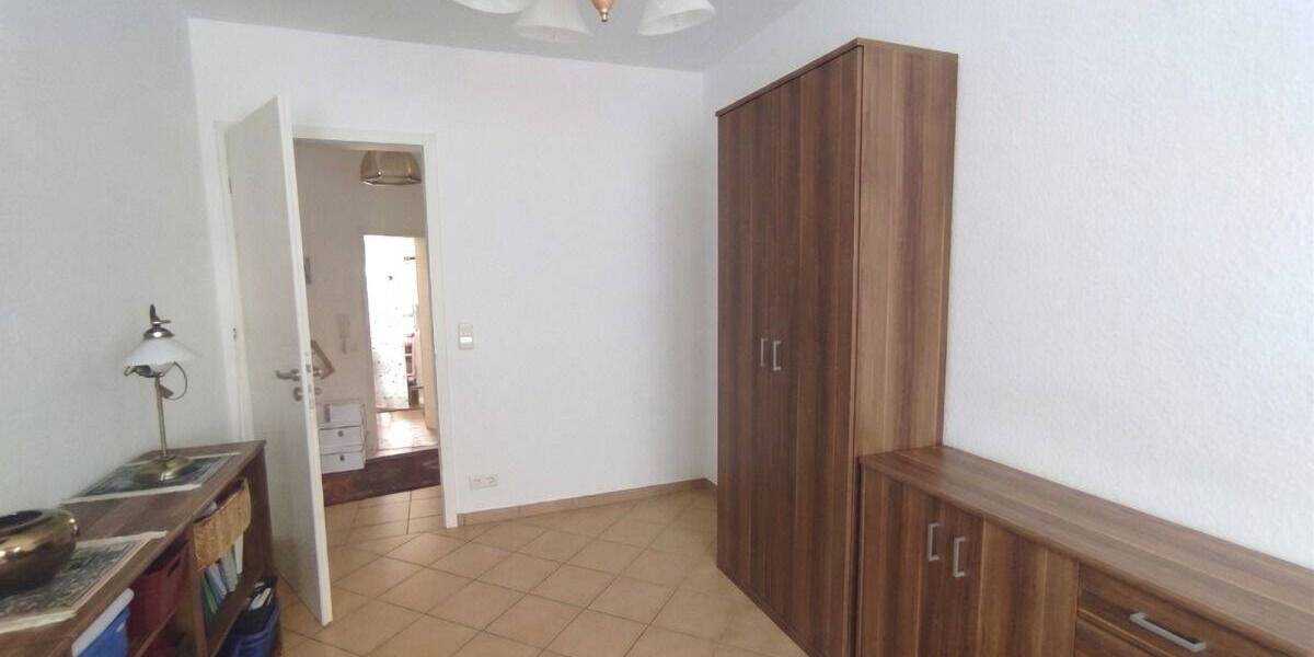 Etagenwohnung Boppard-Buchholz Buchholz - 3 Zimmer, 96 m&sup2;, 280.000&euro; | Angebot:26851853