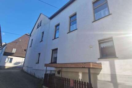 Haus zum Kaufen in Koblenz 449.000 € 400 m² 12 zimmer