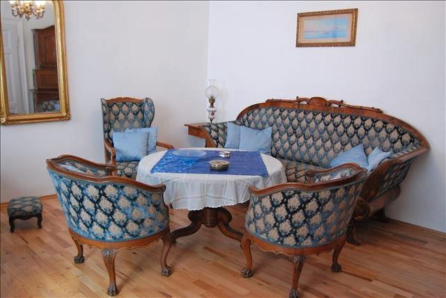 Einfamilienhaus Treis-Karden Karden - 13 Zimmer, 305 m&sup2;, 290.000&euro; | Angebot:26838490