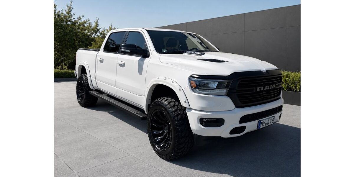 Dodge RAM 67.000 km 56.999 &euro; Kottenheim 56736