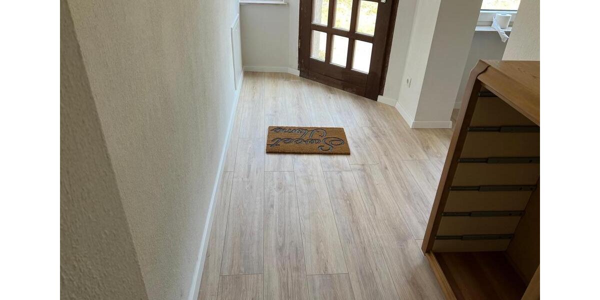 Saniertes 3 Familienhaus in NR-Niederbieber 7 zimmer