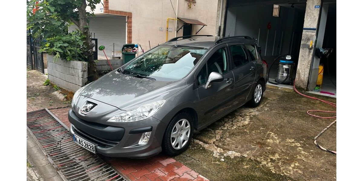 Peugeot 308 121.500 km 3.490 &euro; Höhr grenzhausen 56203