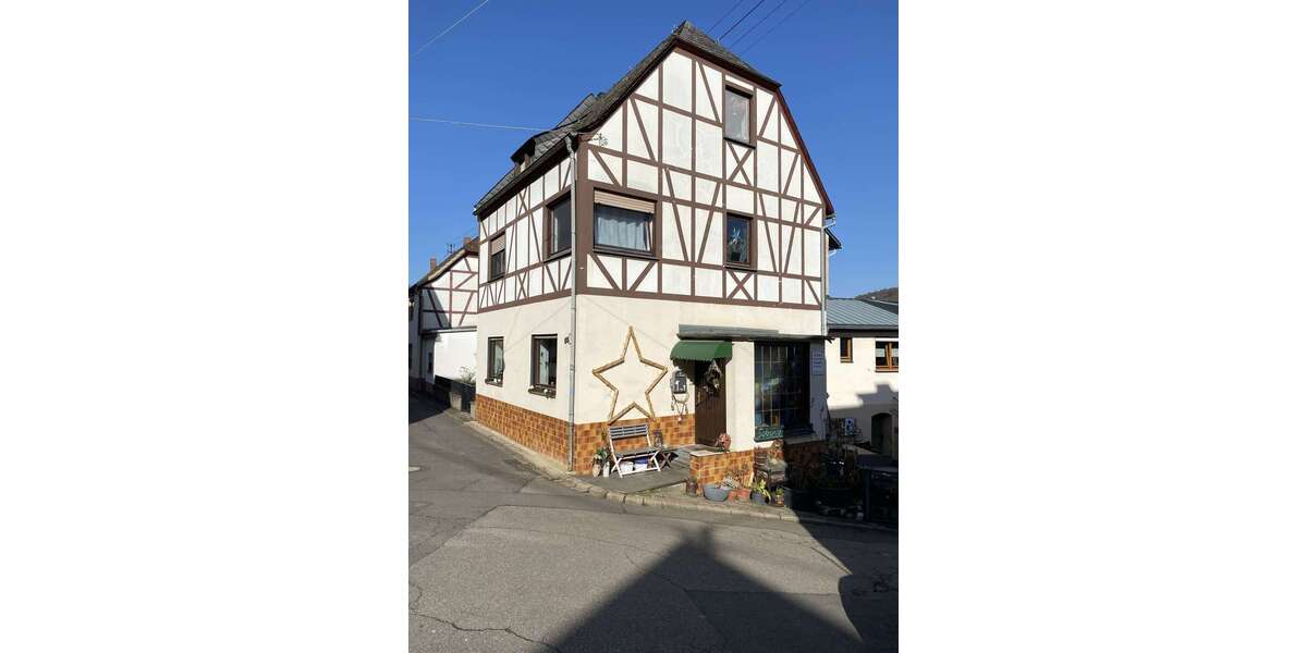 Einfamilienhaus Lehmen Moselsürsch - 6 Zimmer, 85 m&sup2;, 159.900&euro; | Angebot:27097412