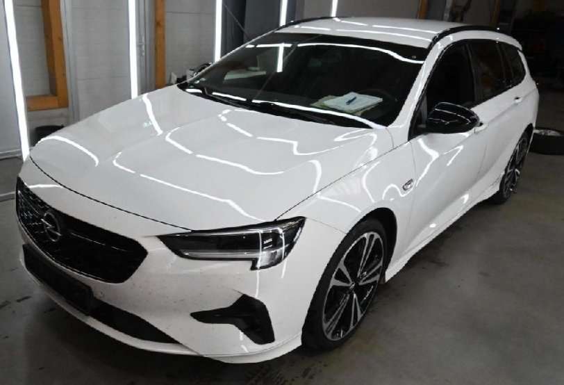 Opel Insignia 155.000 km 19.989 € Urbar 56182