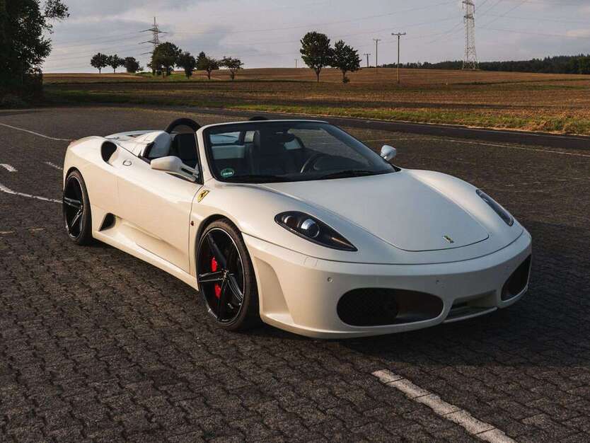 F430