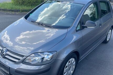 VW Golf 106.000 km 4.880 &euro; Neuwied 56566