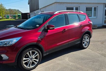 Ford Kuga 83.000 km 12.900 &euro; Rheinbrohl 56598