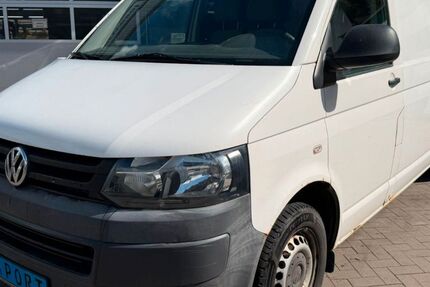 VW T5 Transporter 179.552 km 7.899 &euro; Oberwesel 55430