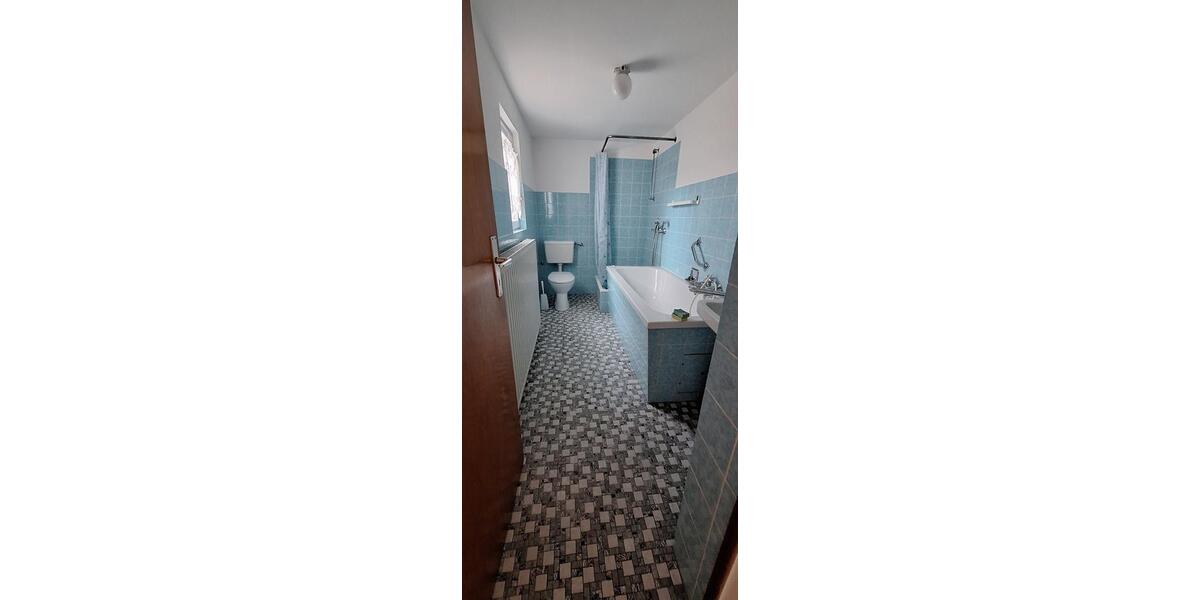 Einfamilienhaus Koblenz Lay - 7 Zimmer, 100 m&sup2;, 295.000&euro; | Angebot:27230627