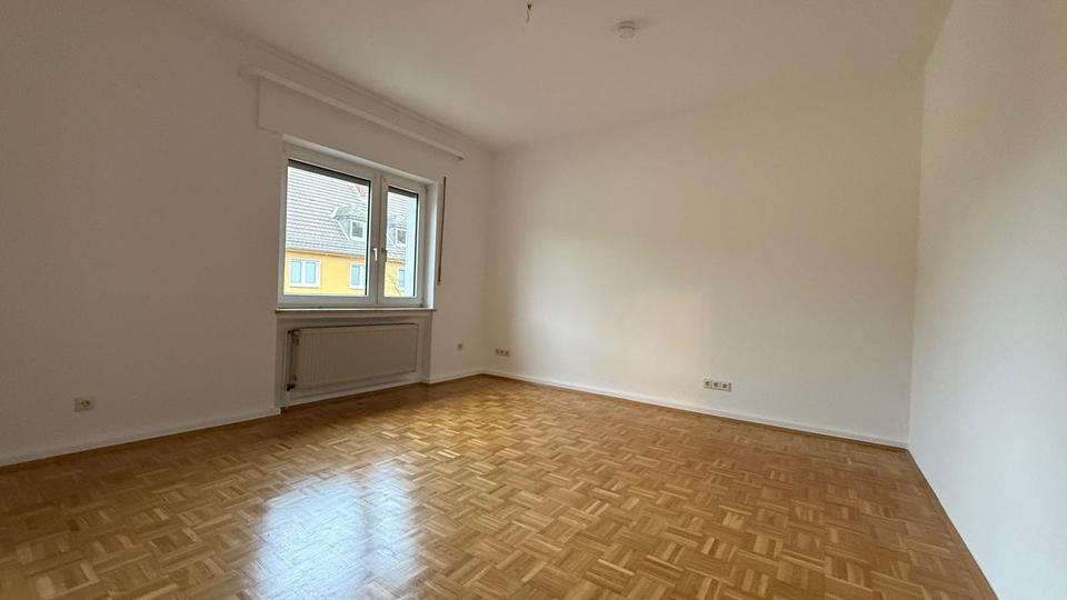 Helle 3-Zimmer-Wohnung mit Balkon & Echtholzparkett in Koblenz 3 zimmer