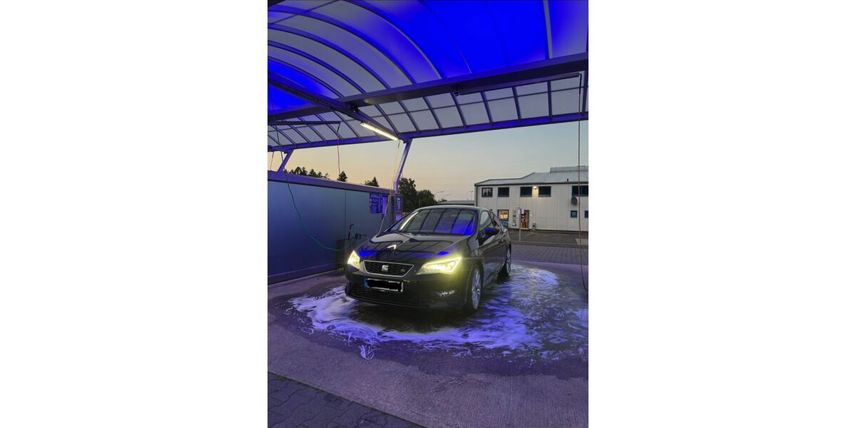 Seat Leon 184.000 km 10.000 &euro; Weidenhahn 56244