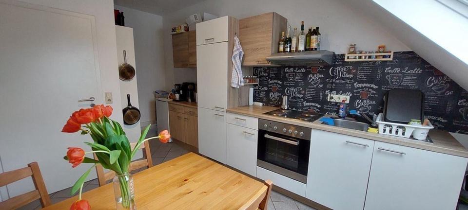 Dachgeschoßwohnung Koblenz Bisholder - 3 Zimmer, 15 m&sup2;, 412&euro; | Angebot:25516752