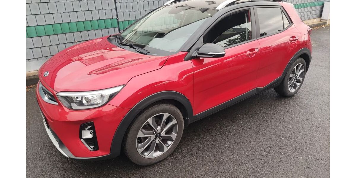Kia Stonic 32.500 km 11.980 &euro; Koblenz 56070