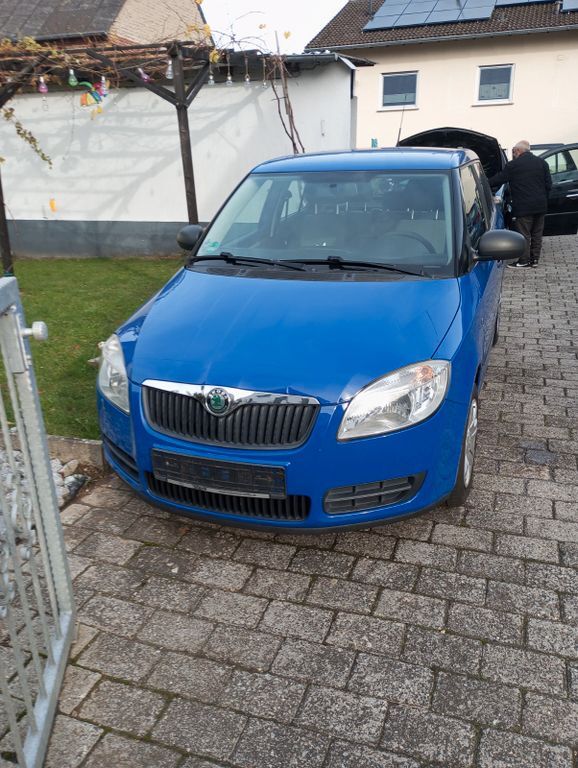 Skoda Fabia 137.000 km 2.500 € Eppenrod 65558