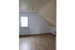 Dachgeschoßwohnung Nauort - 3 Zimmer, 75 m&sup2;, 400&euro; | Angebot:26678207
