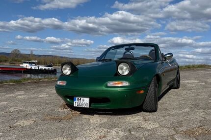 Mazda MX-5 186.000 km 9.999 &euro; Polch 56751
