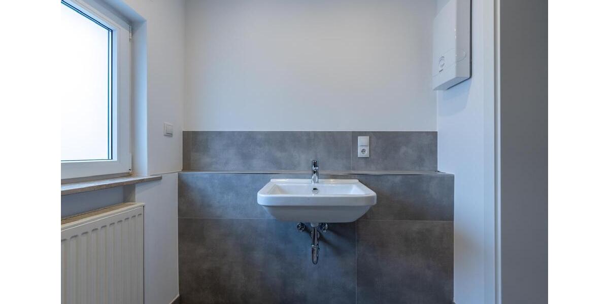 Etagenwohnung Koblenz Bisholder - 3 Zimmer, 80 m&sup2;, 1.150&euro; | Angebot:25638085