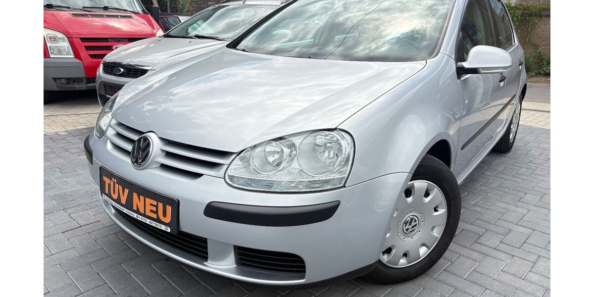 VW Golf 122.892 km 4.499 &euro; Koblenz 56070