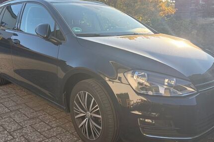 VW Golf 151.000 km 8.888 &euro; Nauort 56237