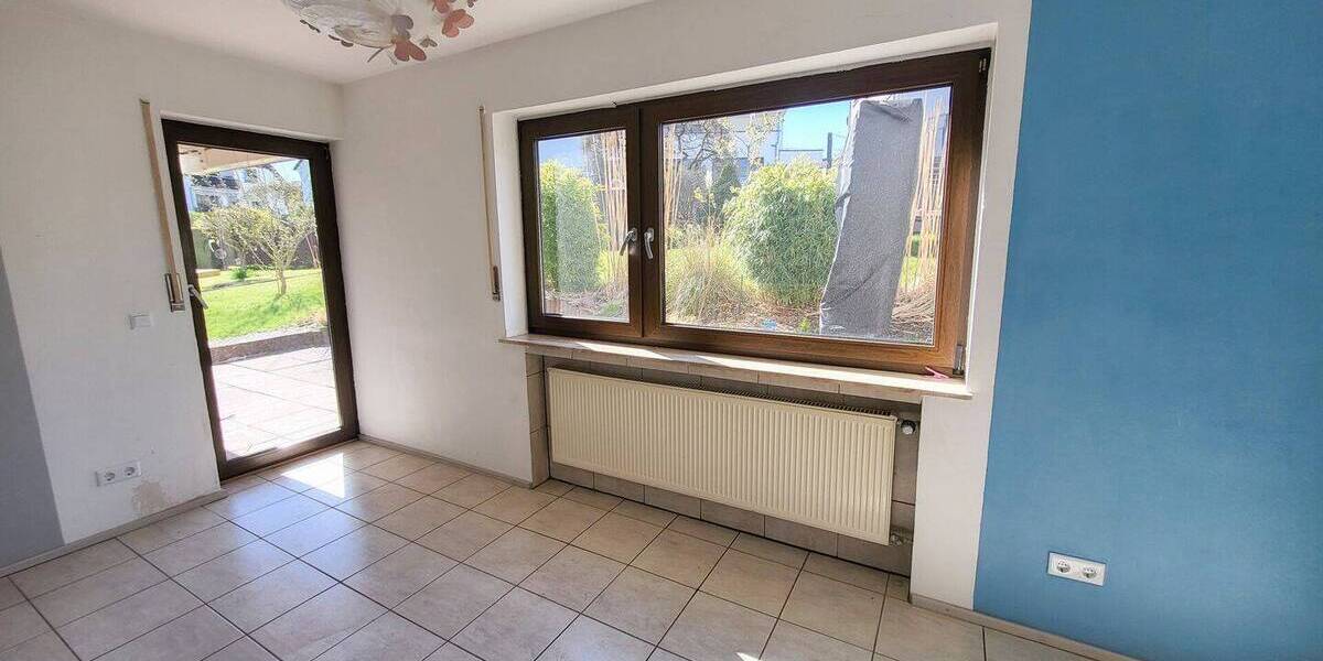 Mehrfamilienhaus, Wohnhaus Niederelbert - 1 Zimmer, 236 m&sup2;, 390.000&euro; | Angebot:26202046