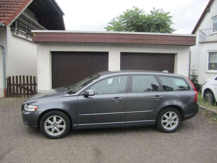 V50
