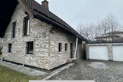 Haus Hilgert - 7 Zimmer, 170 m&sup2;, 299.000&euro; | Angebot:25182716