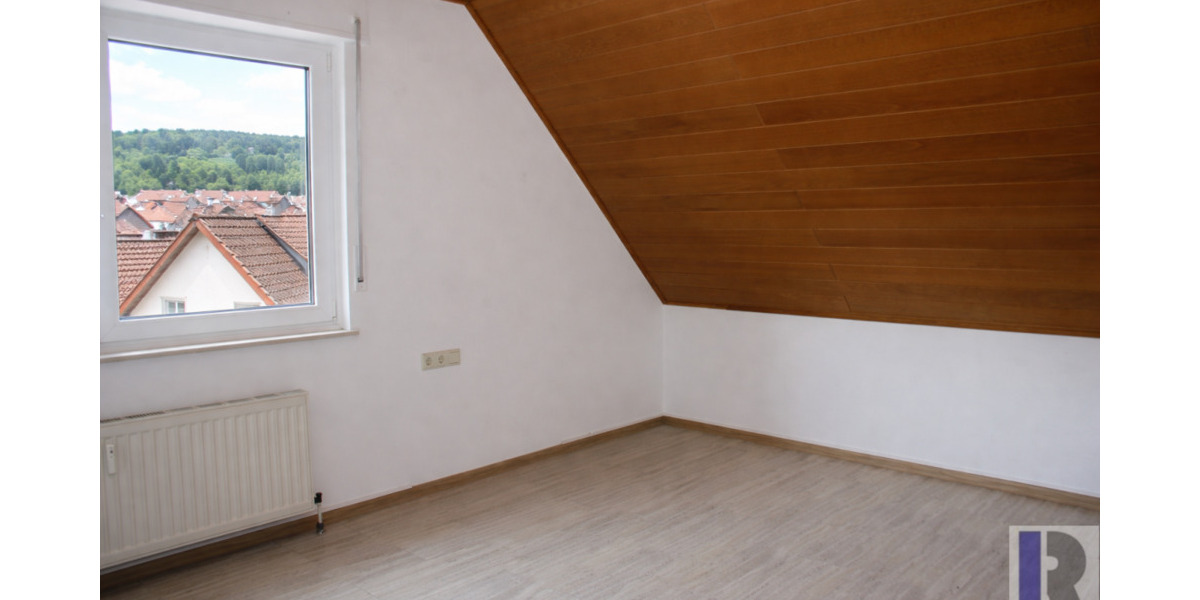 Etagenwohnung Saffig - 3 Zimmer, 105 m&sup2;, 234.000&euro; | Angebot:25800675