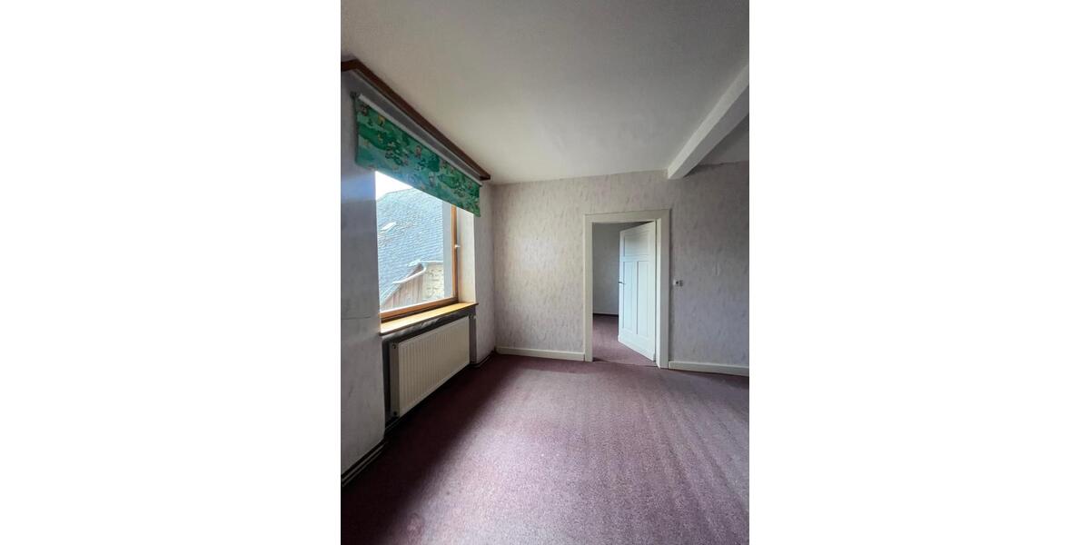 Bauernhaus, Landhaus Polch - 6 Zimmer, 120 m&sup2;, 140.000&euro; | Angebot:25286846