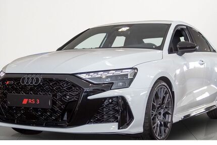 Audi RS3 4.990 km 69.940 &euro; Diez 65582