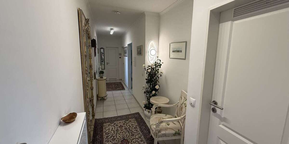 Etagenwohnung Bendorf - 3 Zimmer, 97 m&sup2;, 270.000&euro; | Angebot:25571054