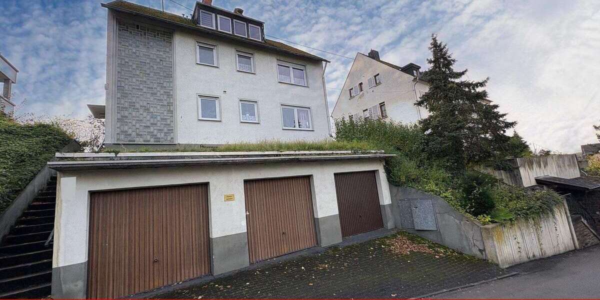 Einfamilienhaus Koblenz Horchheim - 9 Zimmer, 248 m&sup2;, 400.000&euro; | Angebot:25197234