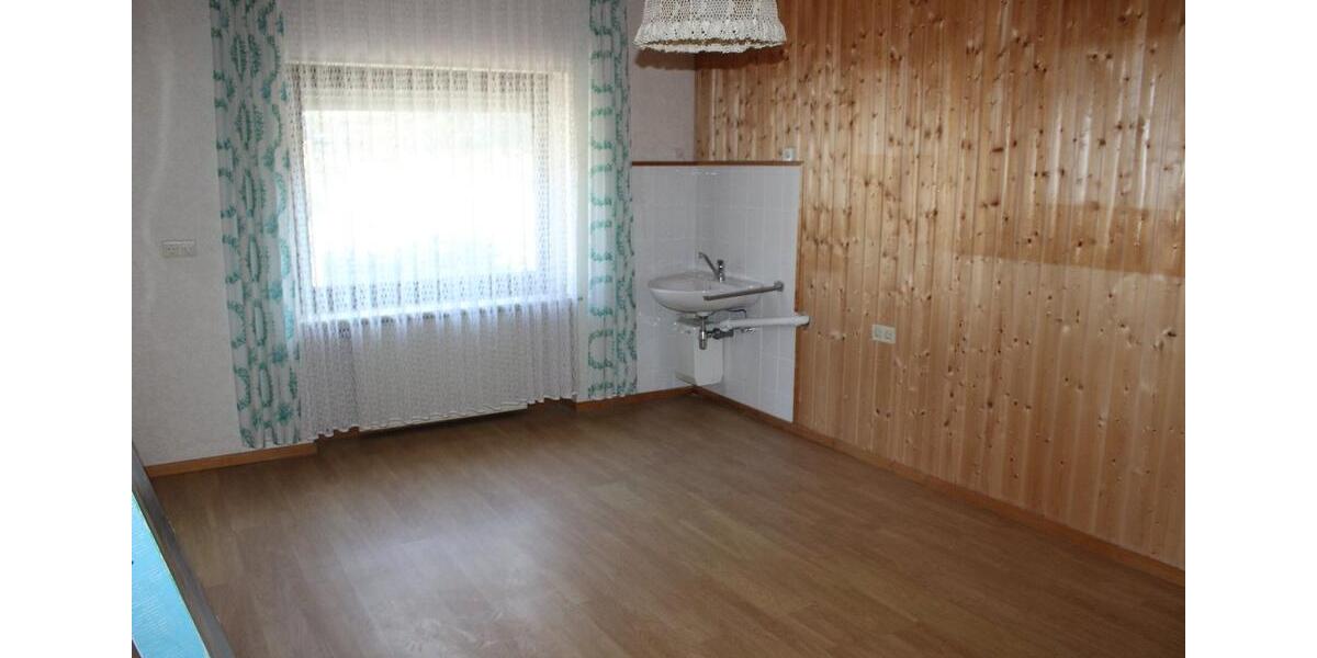 Doppelhaushälfte Neuwied Feldkirchen - 7 Zimmer, 160 m&sup2;, 295.000&euro; | Angebot:25838837