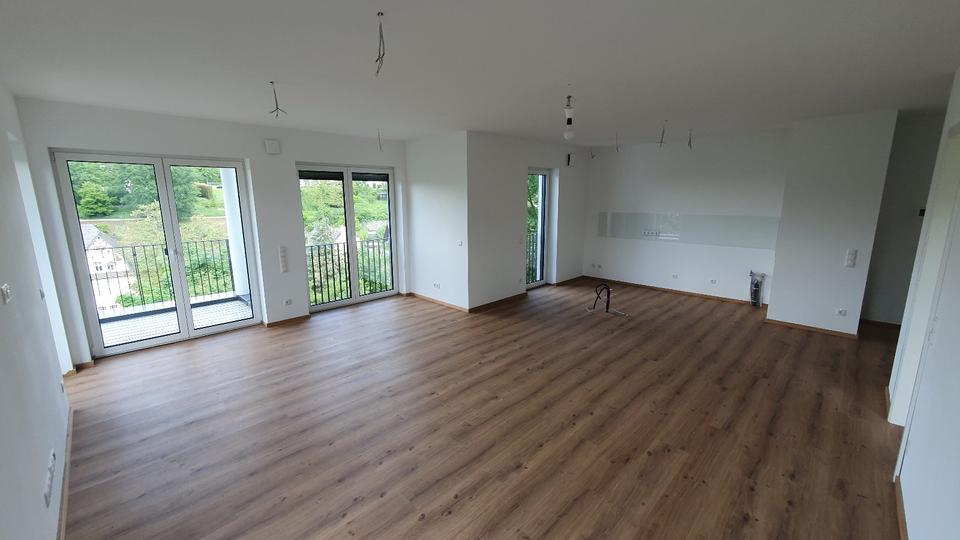 Etagenwohnung Lahnstein - 2 Zimmer, 70 m&sup2;, 925&euro; | Angebot:26427715