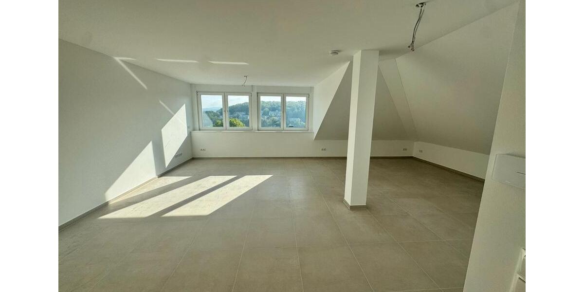 Dachgeschoßwohnung Bad Breisig - 3 Zimmer, 62 m&sup2;, 720&euro; | Angebot:26396984