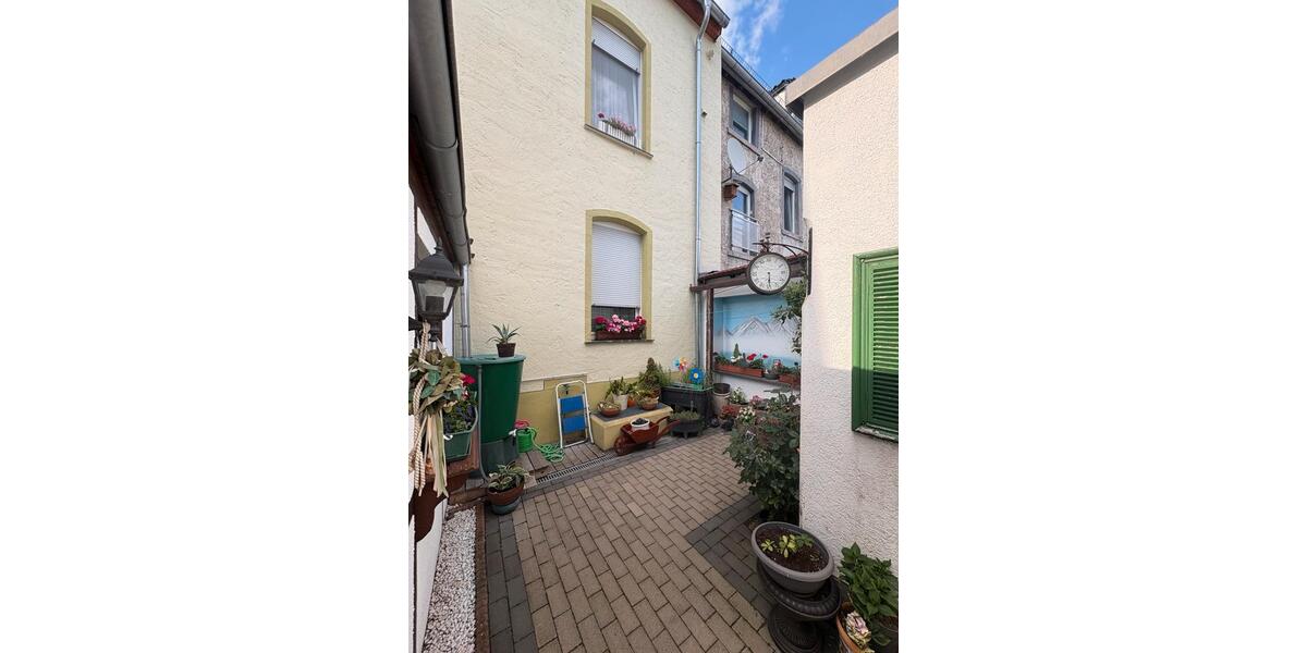 Reihenhaus Mayen - 6 Zimmer, 150 m&sup2;, 299.000&euro; | Angebot:27158131