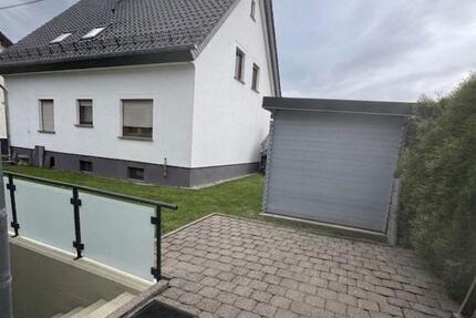 Wohnung Nentershausen - 2 Zimmer, 70 m&sup2;, 850&euro; | Angebot:26416127